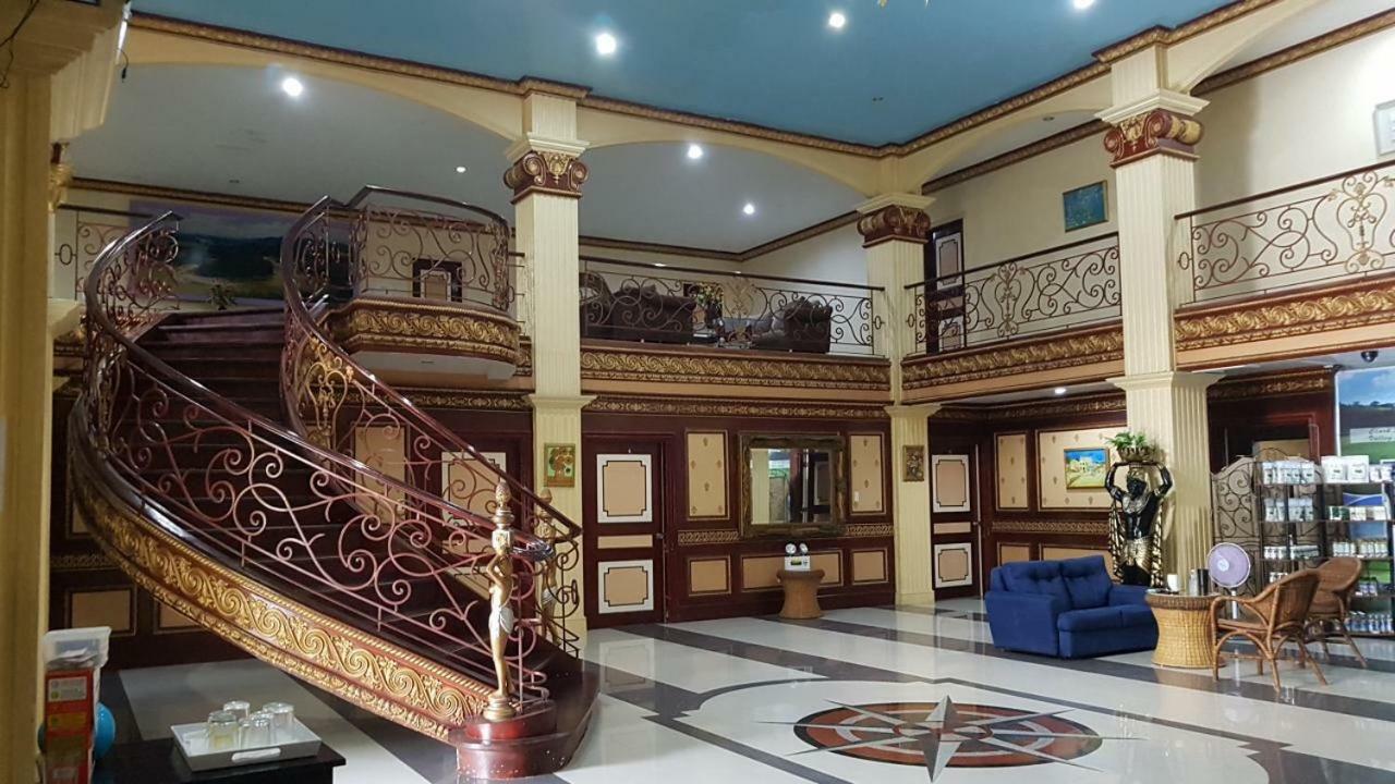 Gardensuite Hotel Anunas Bagian luar foto